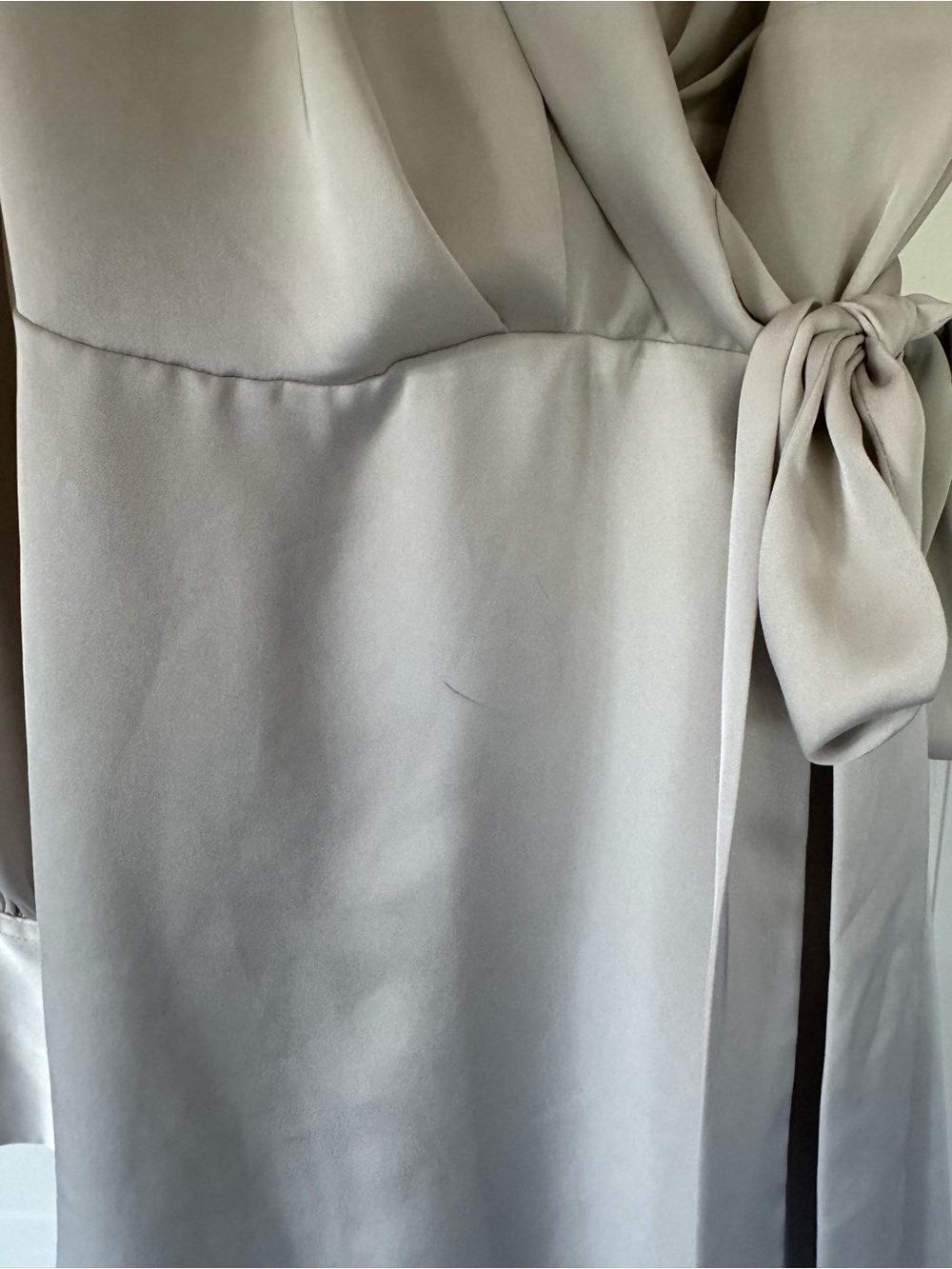 Aritzia Cream Wrap-Style Long
Sleeve Mini Dress - Picture 6 of 7